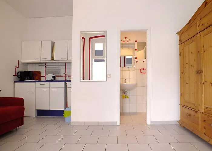 Mutabor Apartment *