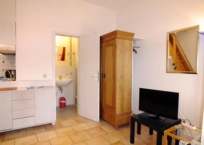 Mutabor Apartment