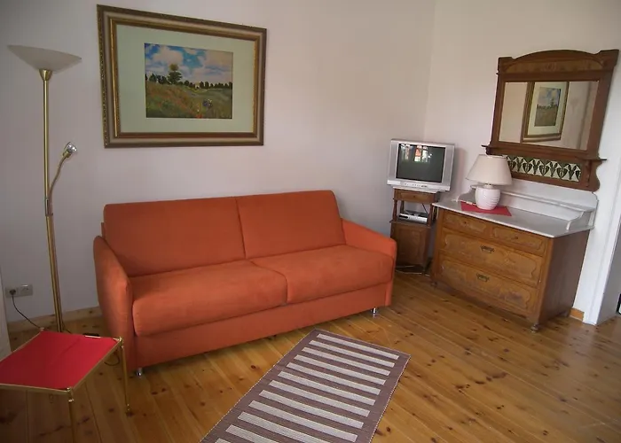 Mutabor Apartment