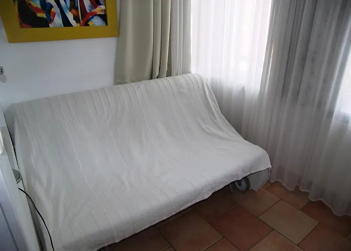 Mutabor Apartment
